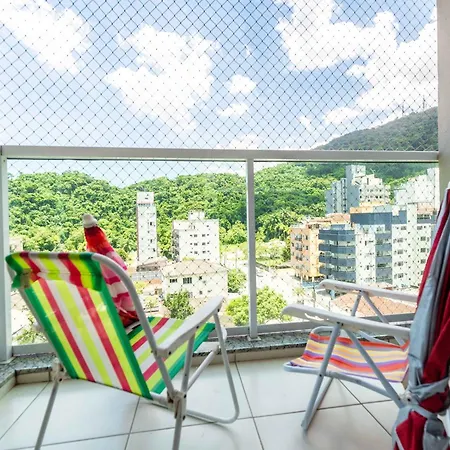 2 quartos na Enseada a 9 min da praia com Wi-fi e Tv Smart-3